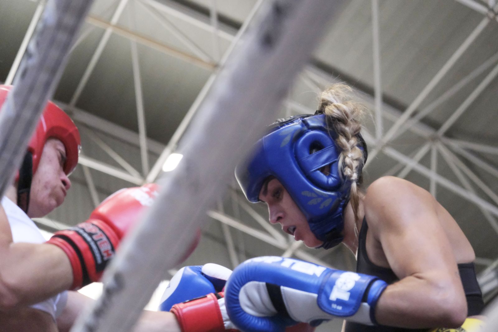 Córdoba disfruta del Campeonato de España de kick boxing, en imágenes