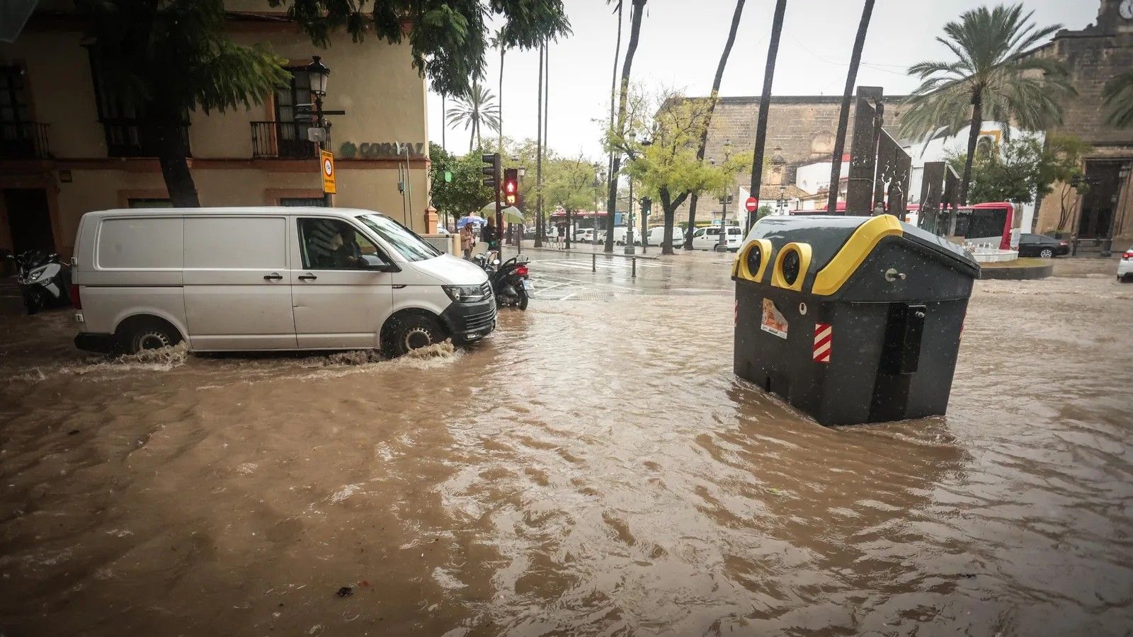 Calle Porvera inundada.