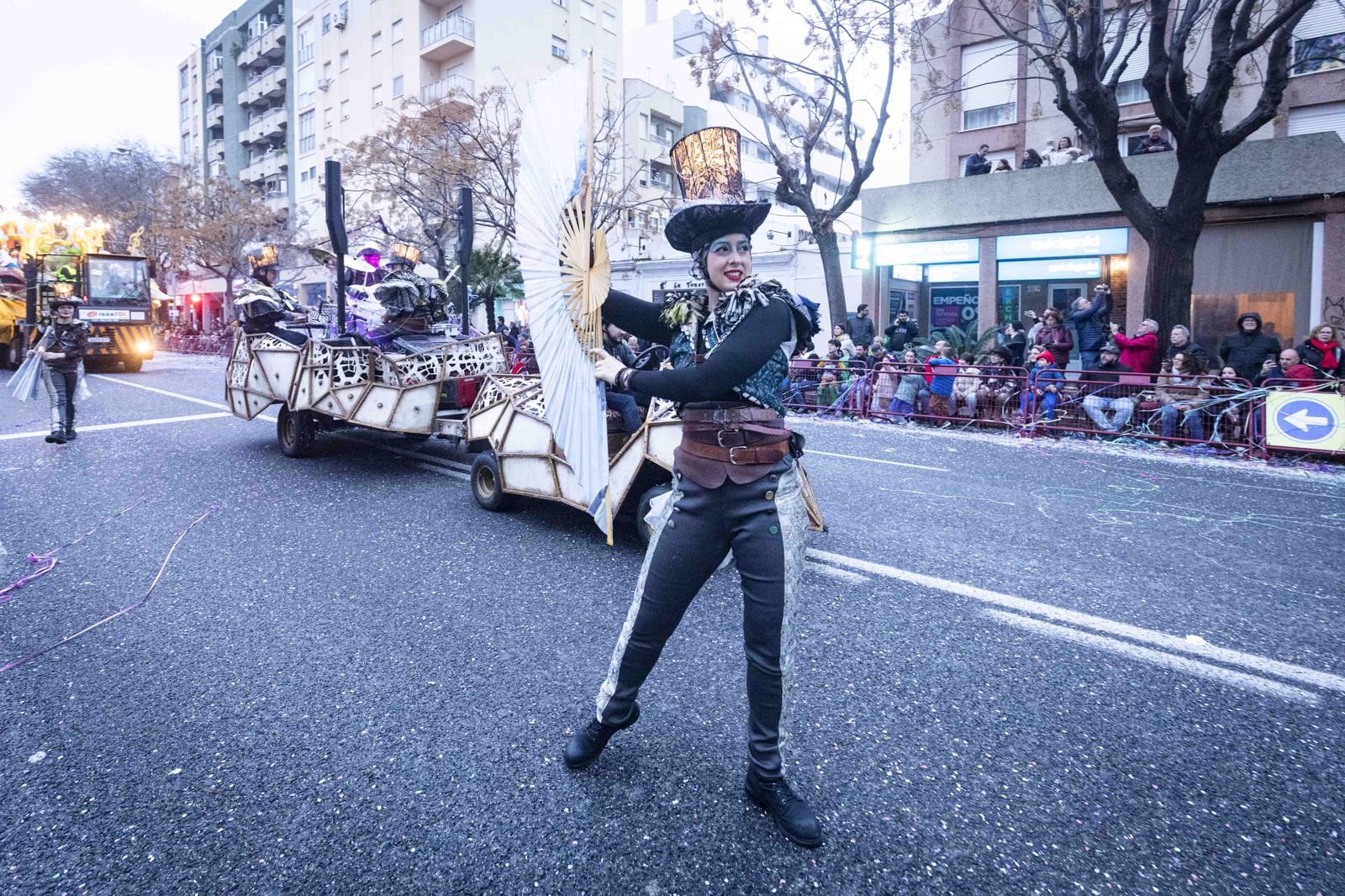 La Cabalgata Magna del Carnaval de Cádiz 2024, en imágenes