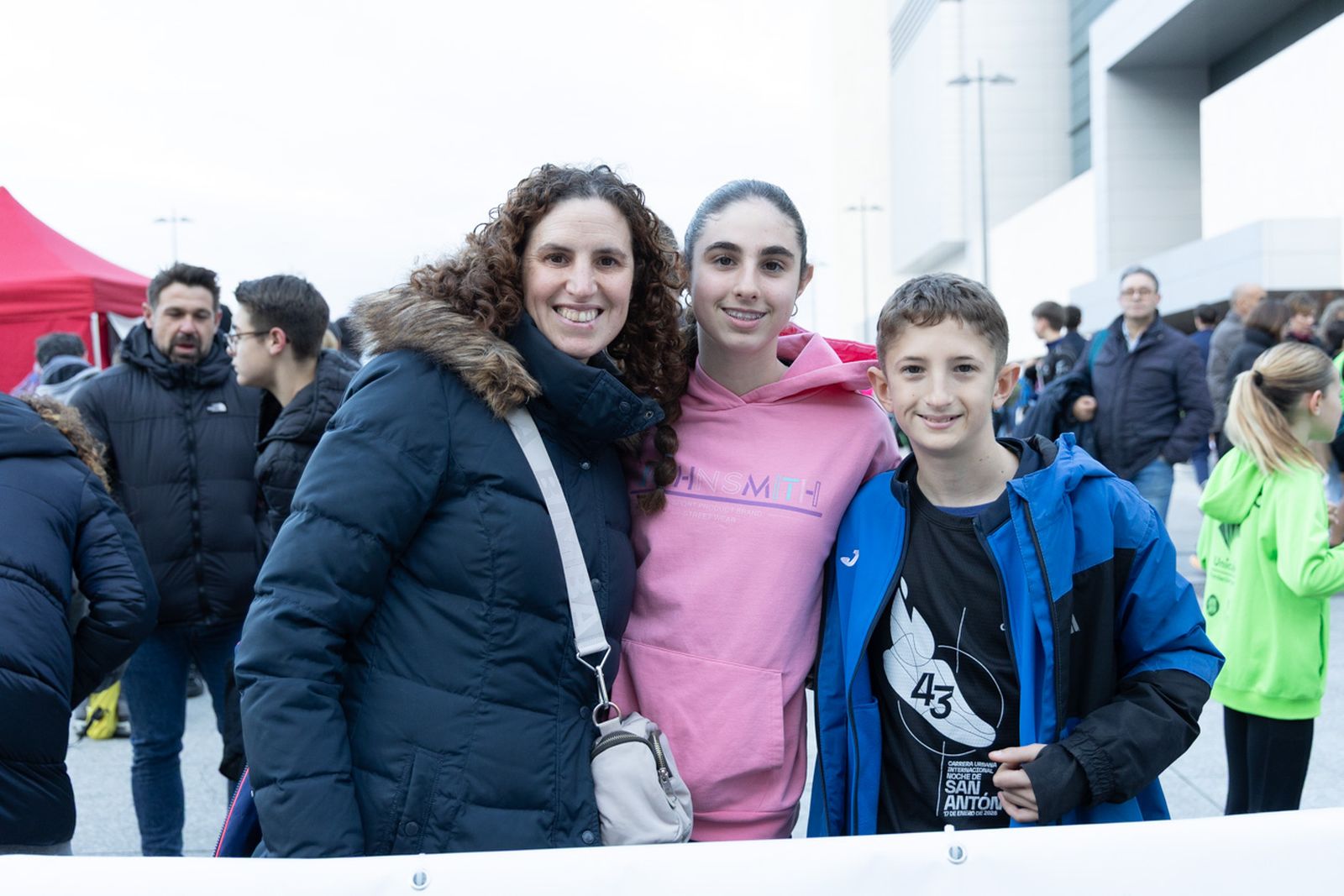 En imágenes: ambiente de gala en la infantil de la 43 edición de la Carrera de San Antón 2026