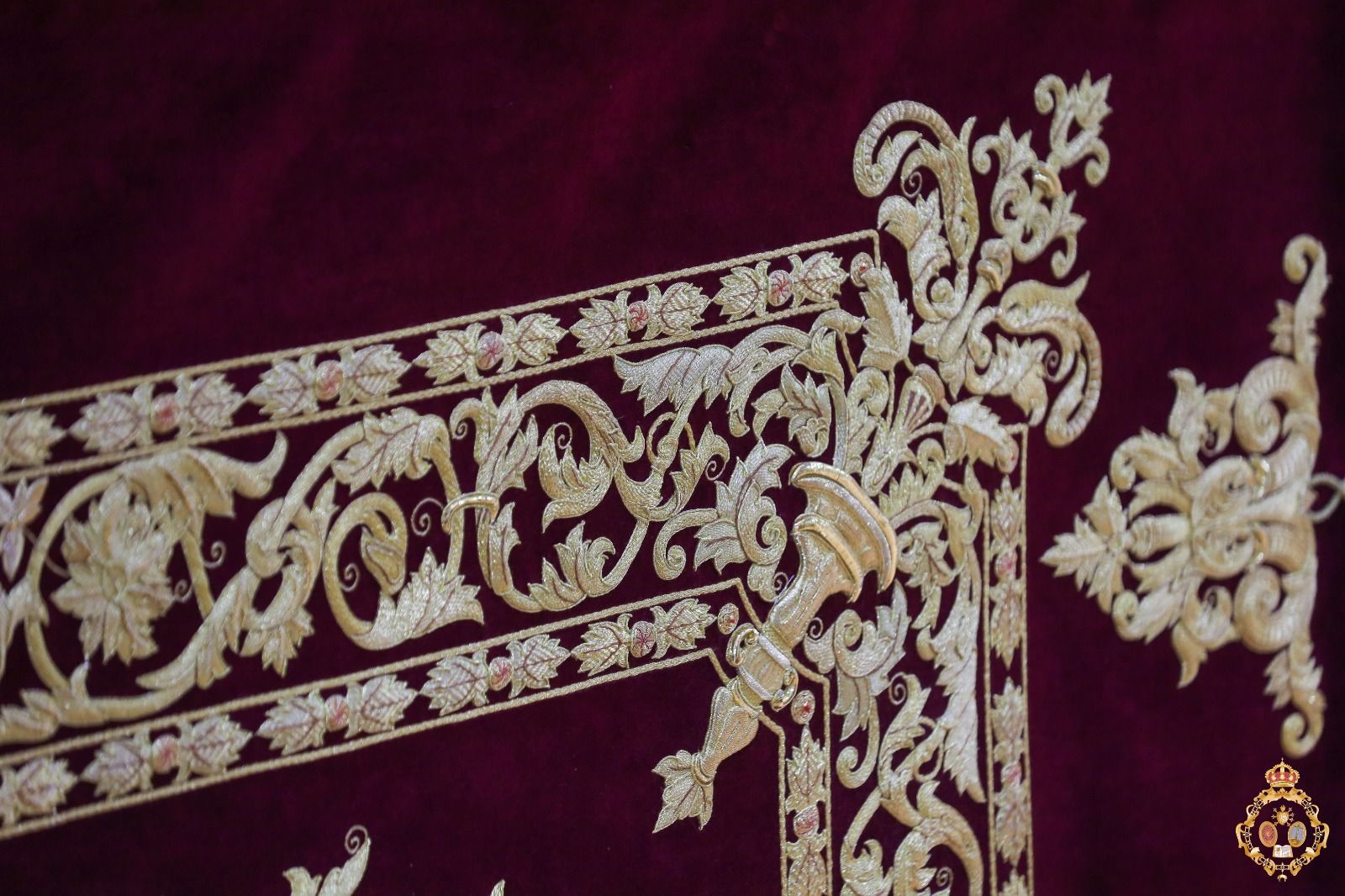 Detalle del diseño de uno de los faldones del paso de palio