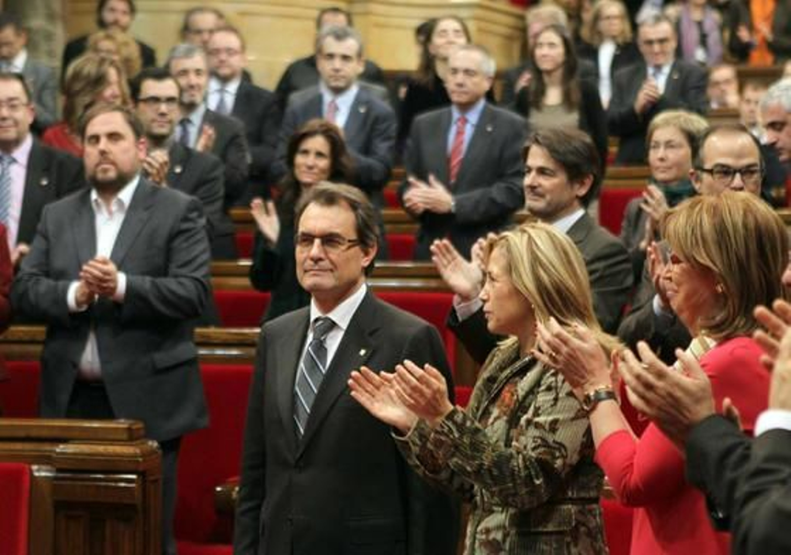 Mas, reelegido presidente de la Generalitat con los votos de ERC