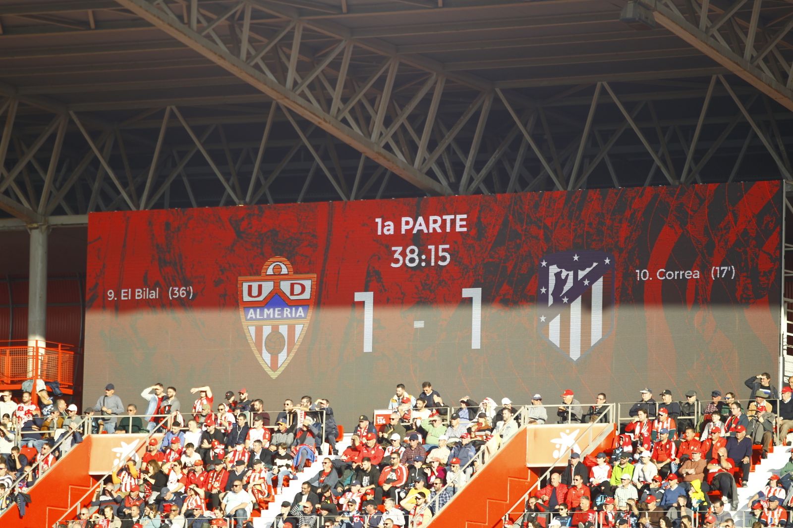 Imágenes del partido U.D. Almería-Atlético de Madrid