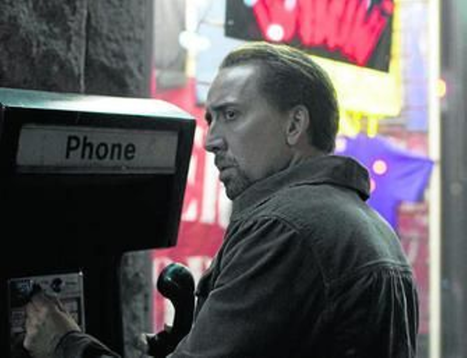 Nicolas Cage tiene una vida apacible hasta que se introduce en una espiral de violencia en busca de justicia. Nicolas Cage tiene una vida apacible hasta que se introduce en una espiral de violencia en busca de justicia.