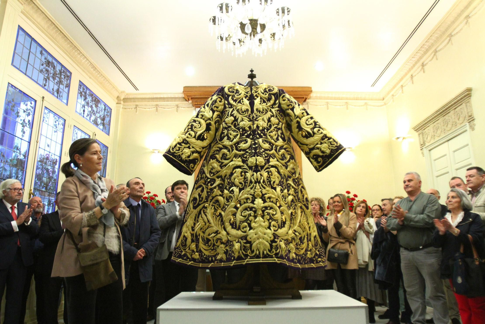 Presentación de la nueva túnica del Nazareno