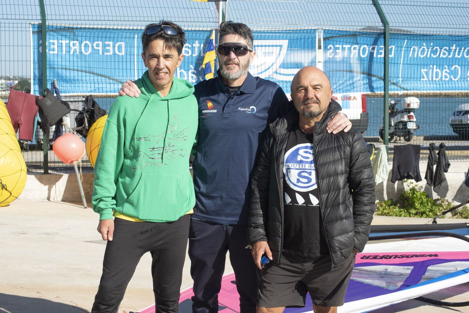 Las fotos de la primera jornada opa de Andalucía de la clase Windsurfer, en La Línea