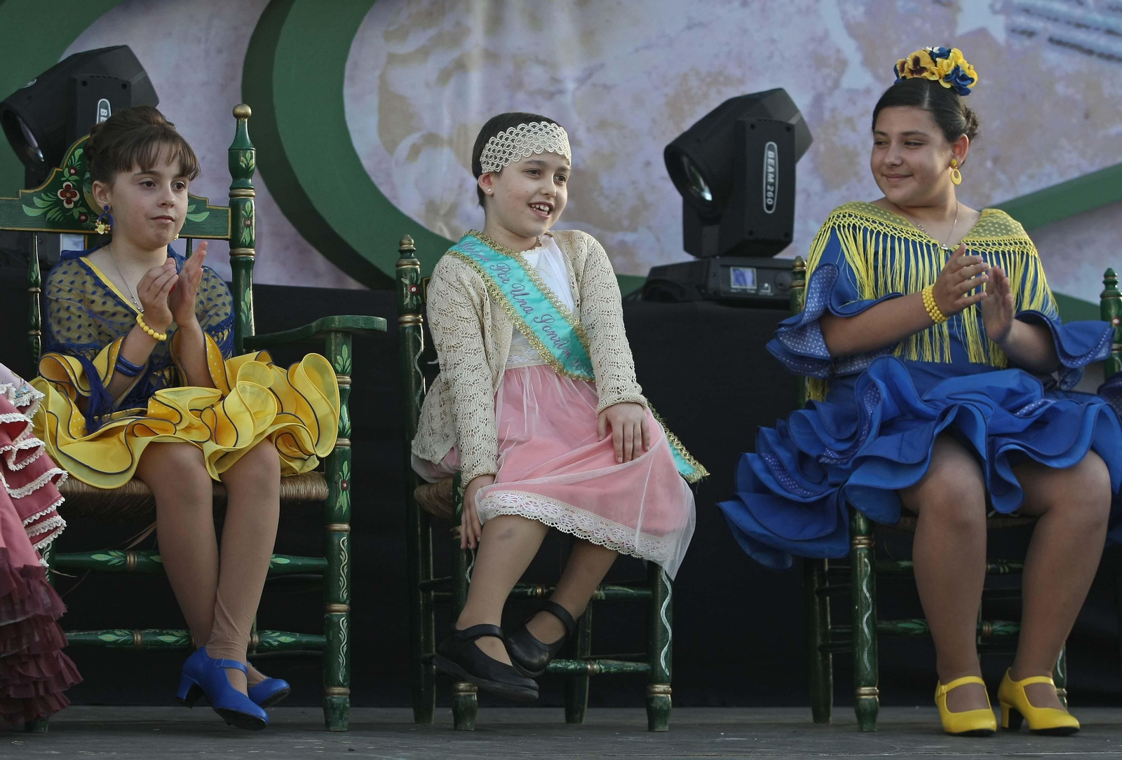 Imágenes del acto de coronación de la Feria de Los Barrios