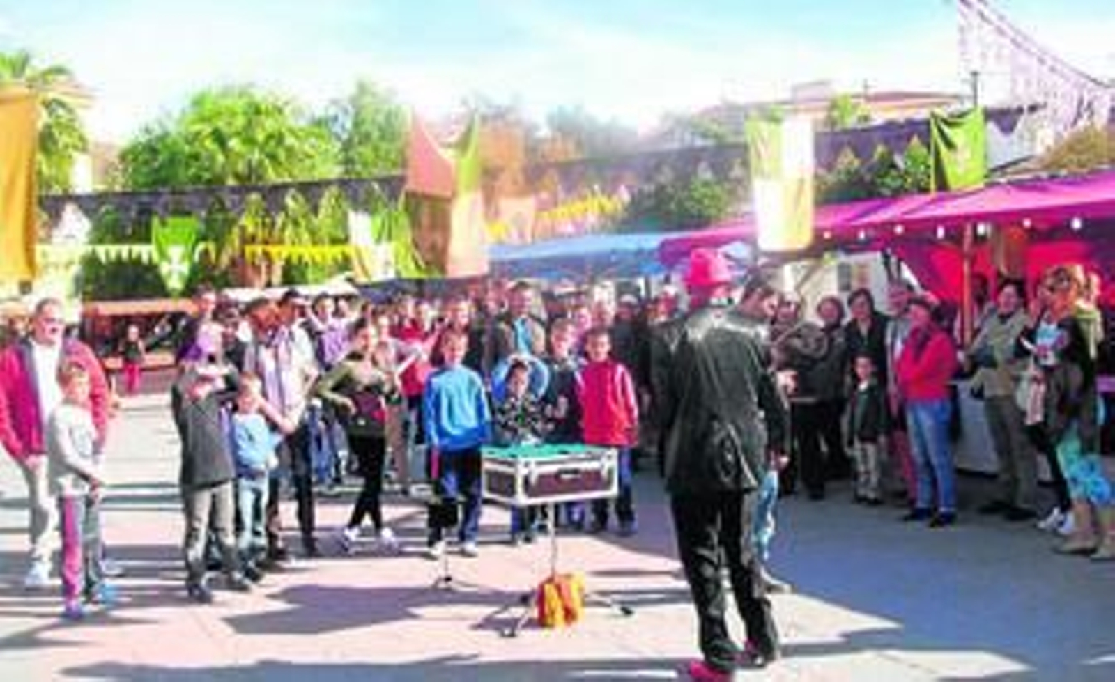 El mercado medieval ofrece numerosas actividades.