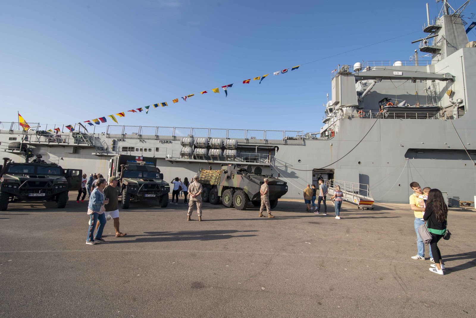 Un día de puertas abiertas en la Base de Rota