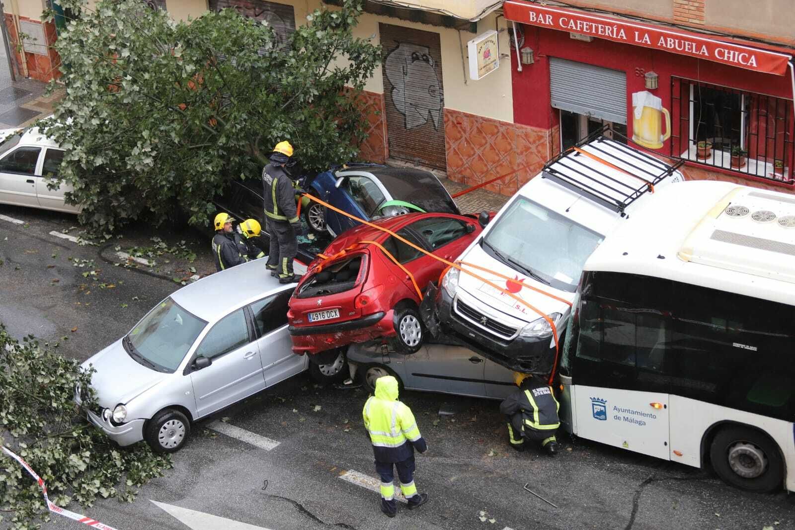 Fotos del accidente del autobús en Málaga