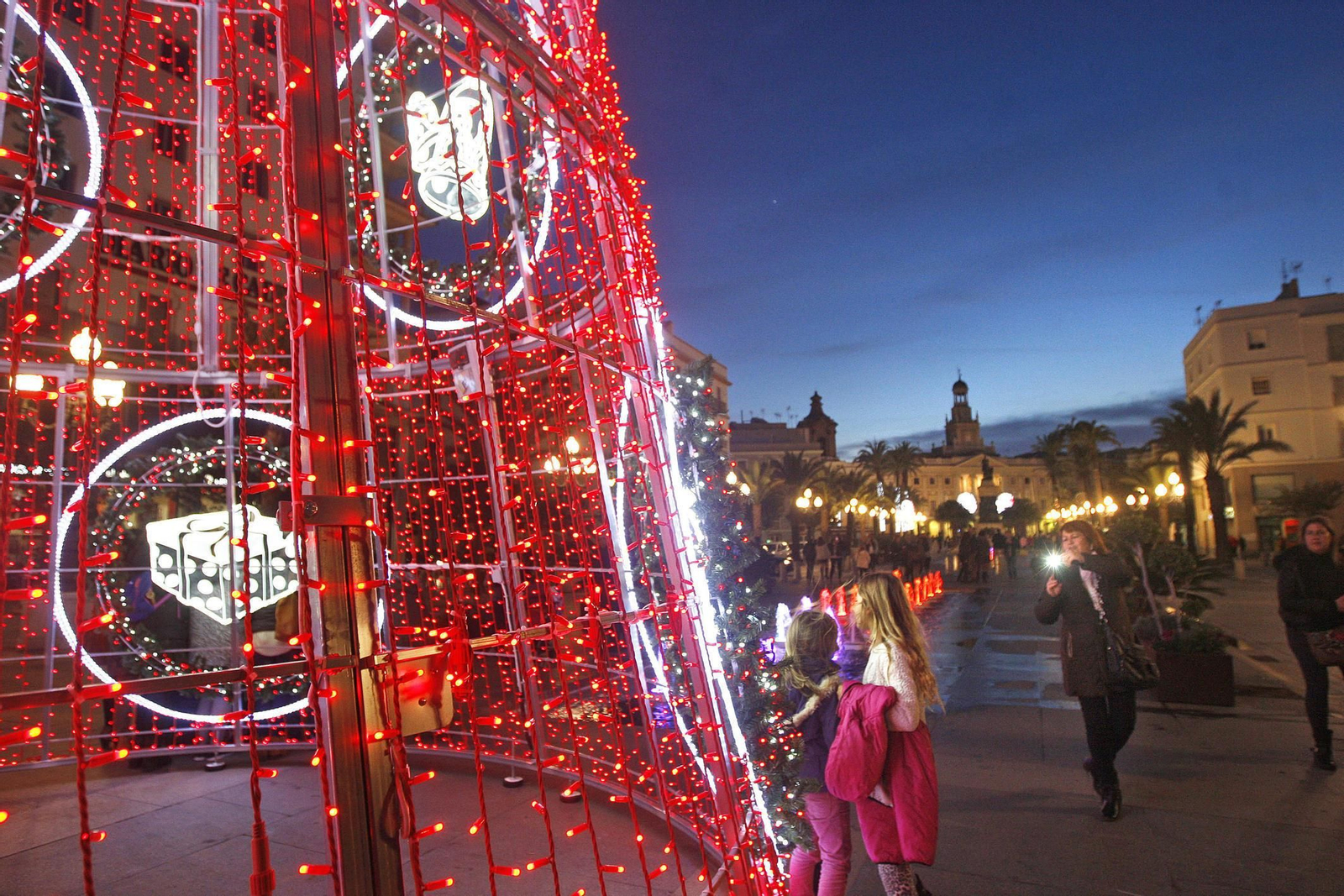 Alumbrado extraordinario de Navidad en Cádiz