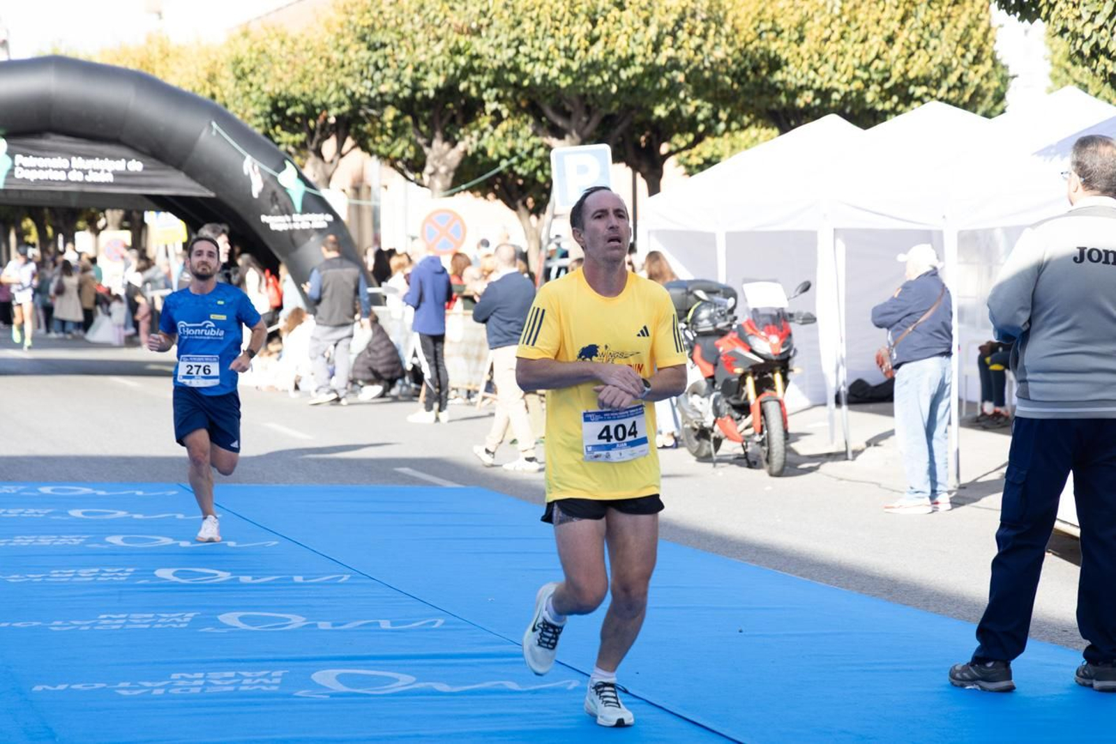 En imágenes: multitudinaria e histórica XXIX Media Maratón 'Ciudad de Jaén' y 10k en memoria de Paco Manzaneda