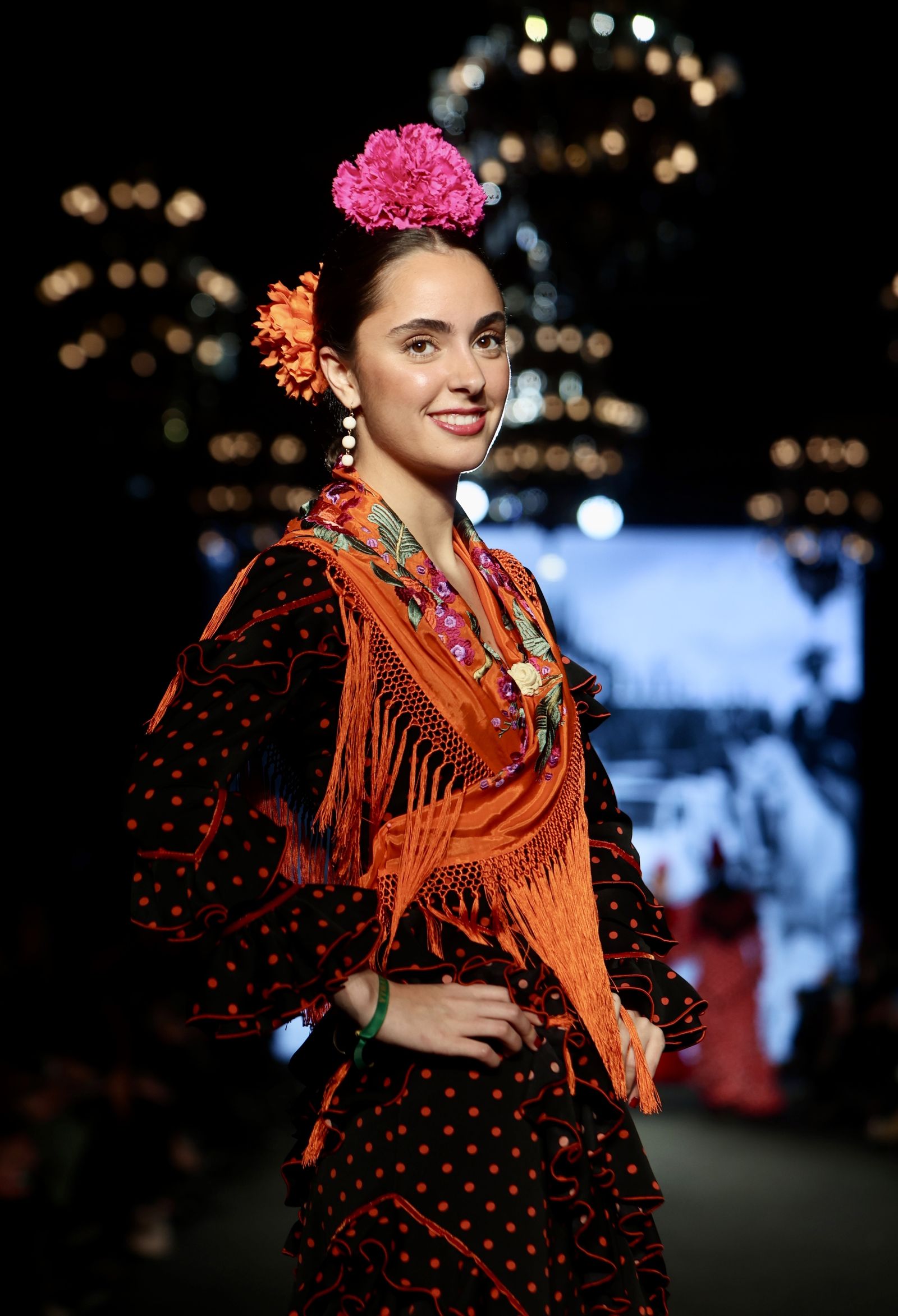 Desfile de la Hermandad del Rocío de Sevilla en We Love Flamenca 2024, todas las fotos