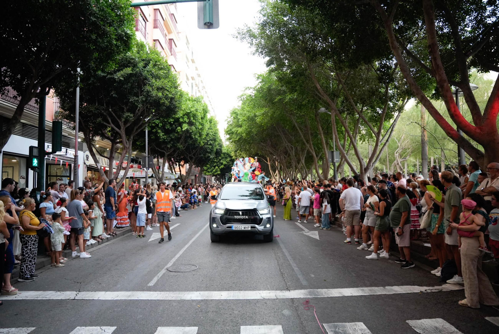 Así se ha vivido la Batalla de Flores en la Feria de Almería