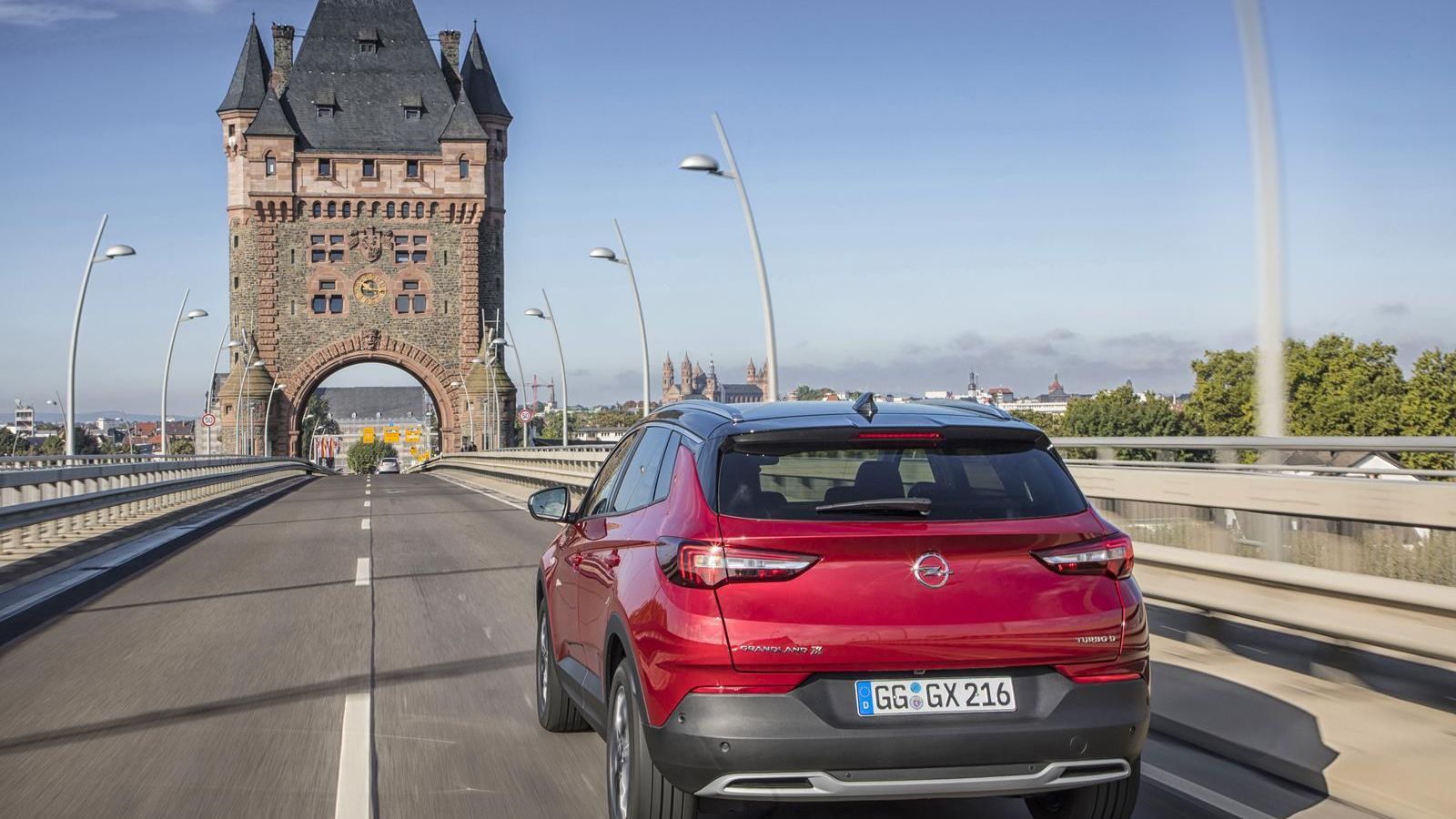 Una vez dentro, el Grandland X es un coche cómodo y confortable.