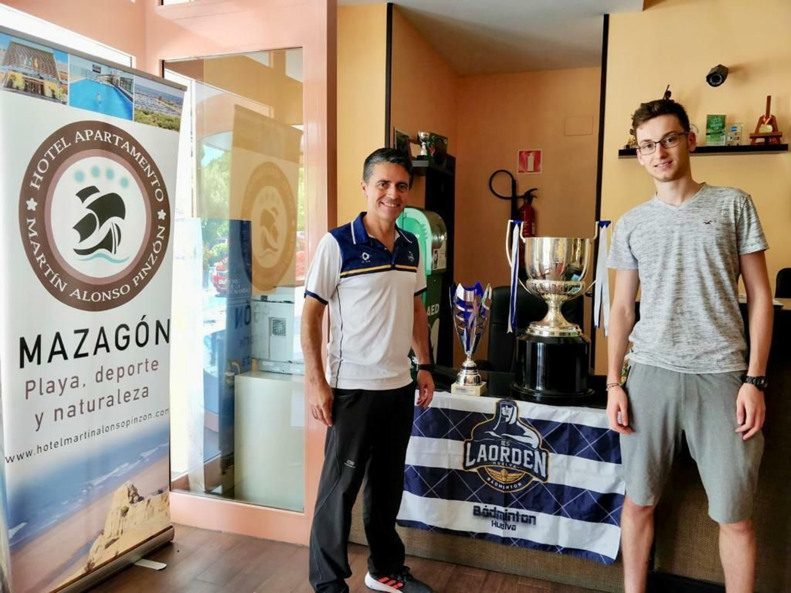 Gergo Pytel junto a Paco Ojeda.