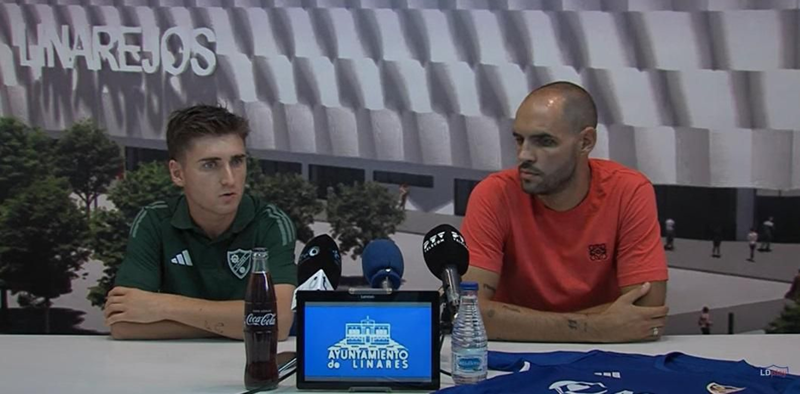 Isra Cano, junto a Cristian Sanz, en su presentación.