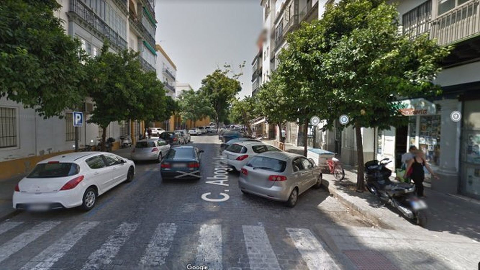 Calle Abogada Aurora León, donde se ubican dos de los locales