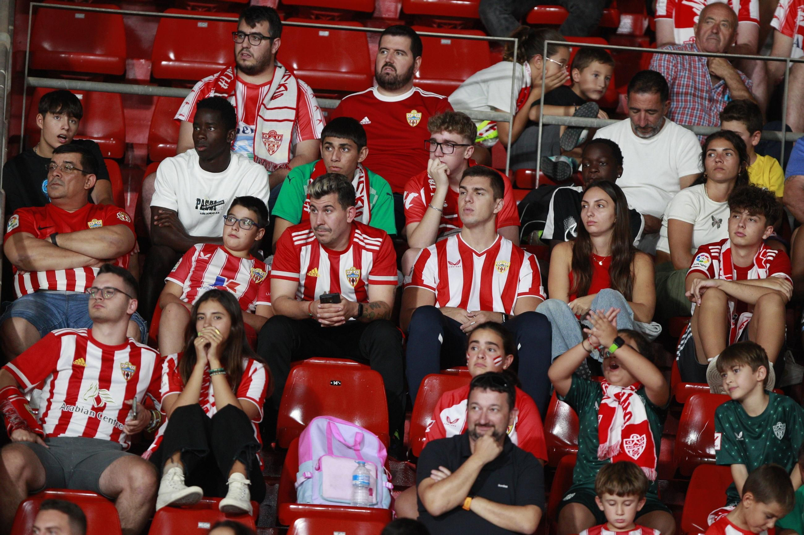 El partido U.D. Almería-C.D. Castellón en imágenes