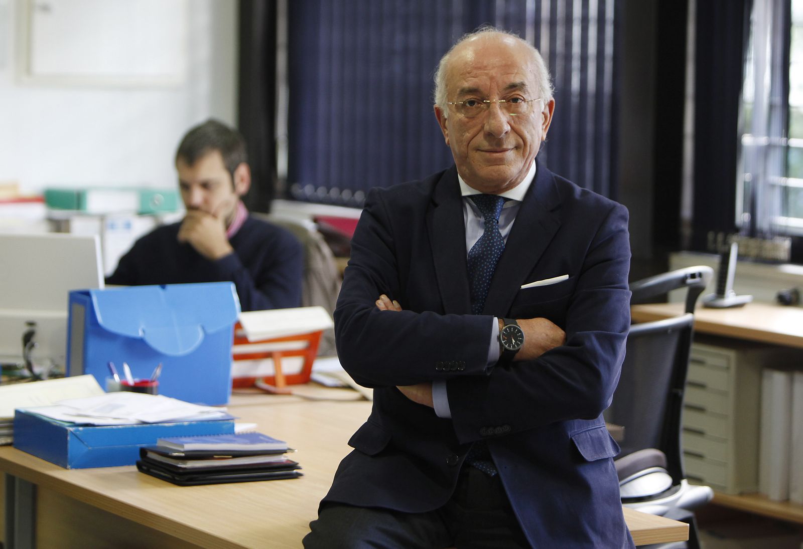 Manuel Díaz, en su despacho profesional, en Sevilla.