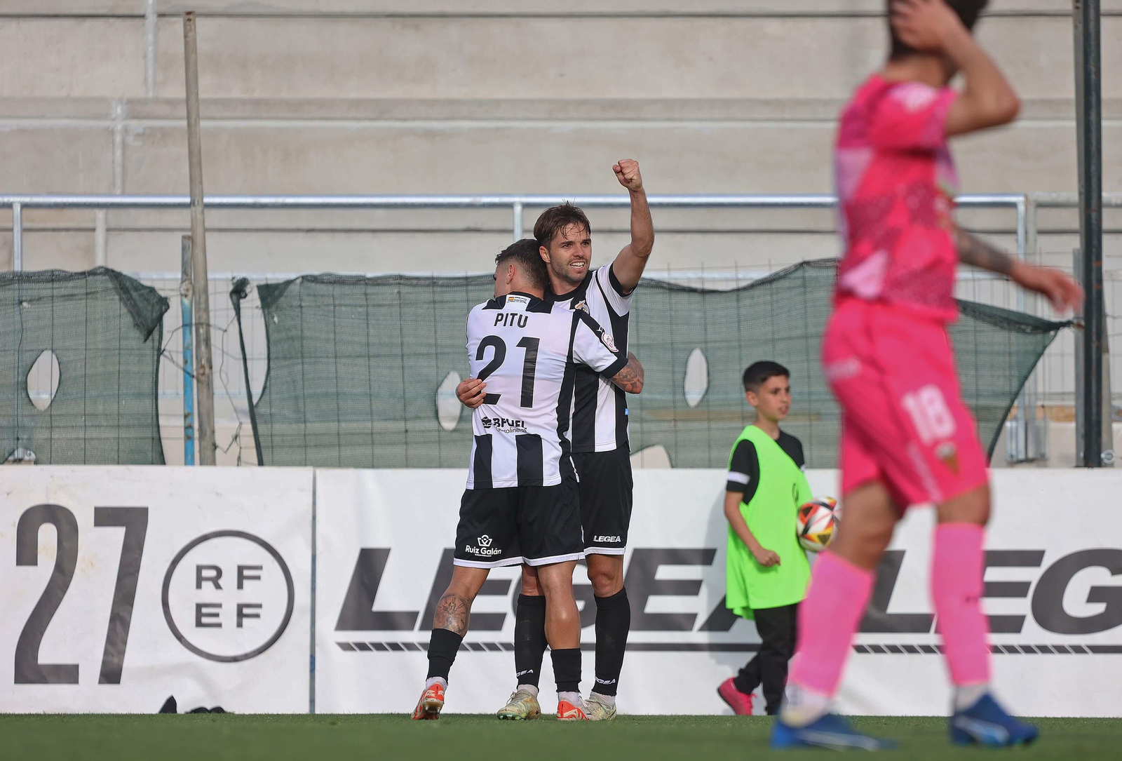 Las mejores fotos del Balona - San Roque de Lepe de Segunda RFEF