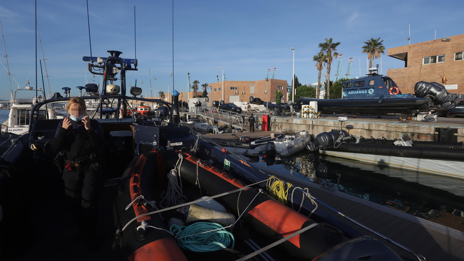 Patrulla en el Águila 2 de Vigilancia Aduanera