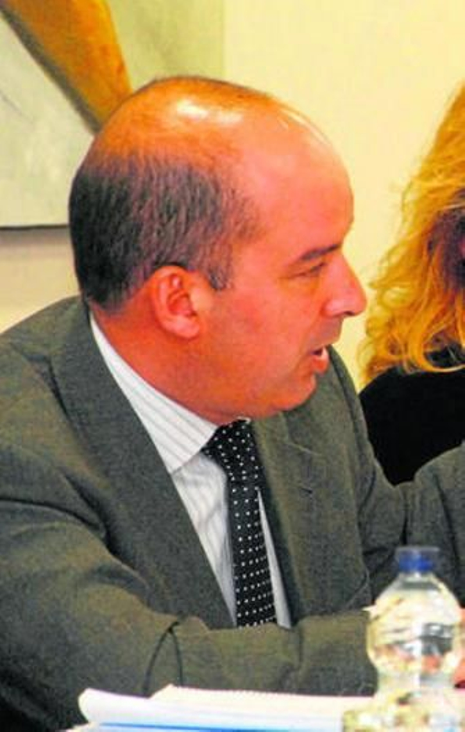 Raposo y León, orgullo y perjuicio