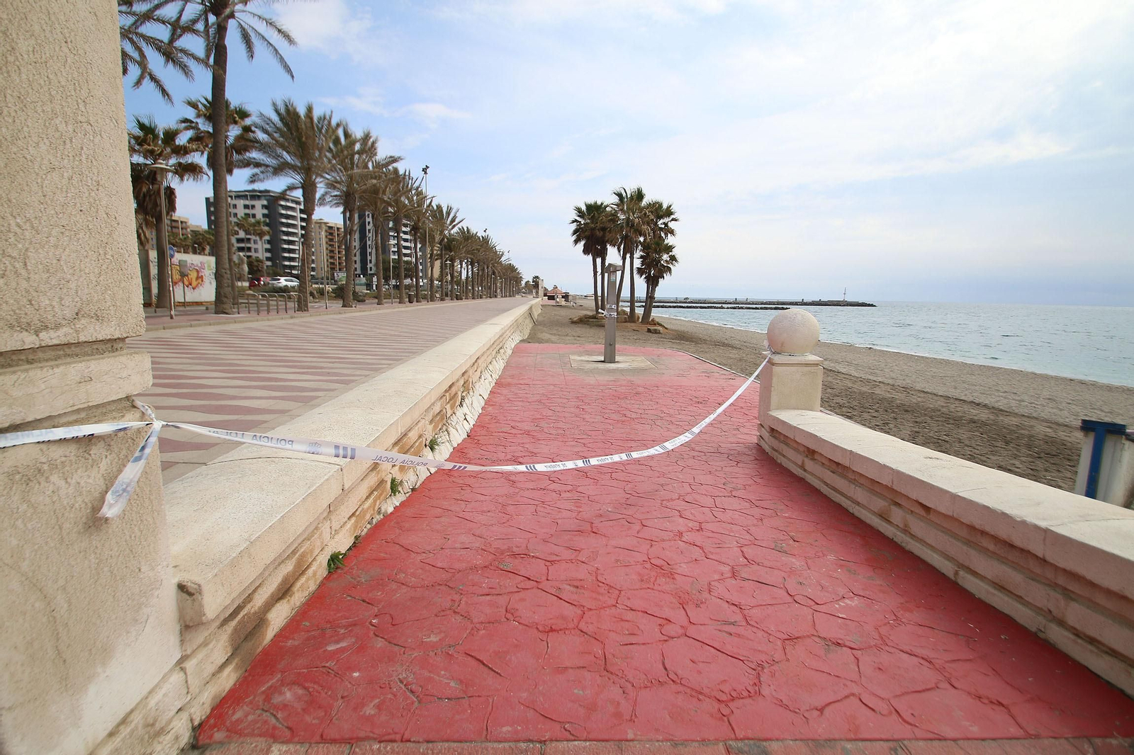 Las imágenes de la capital y los pueblos, paralizados para frenar el coronavirus