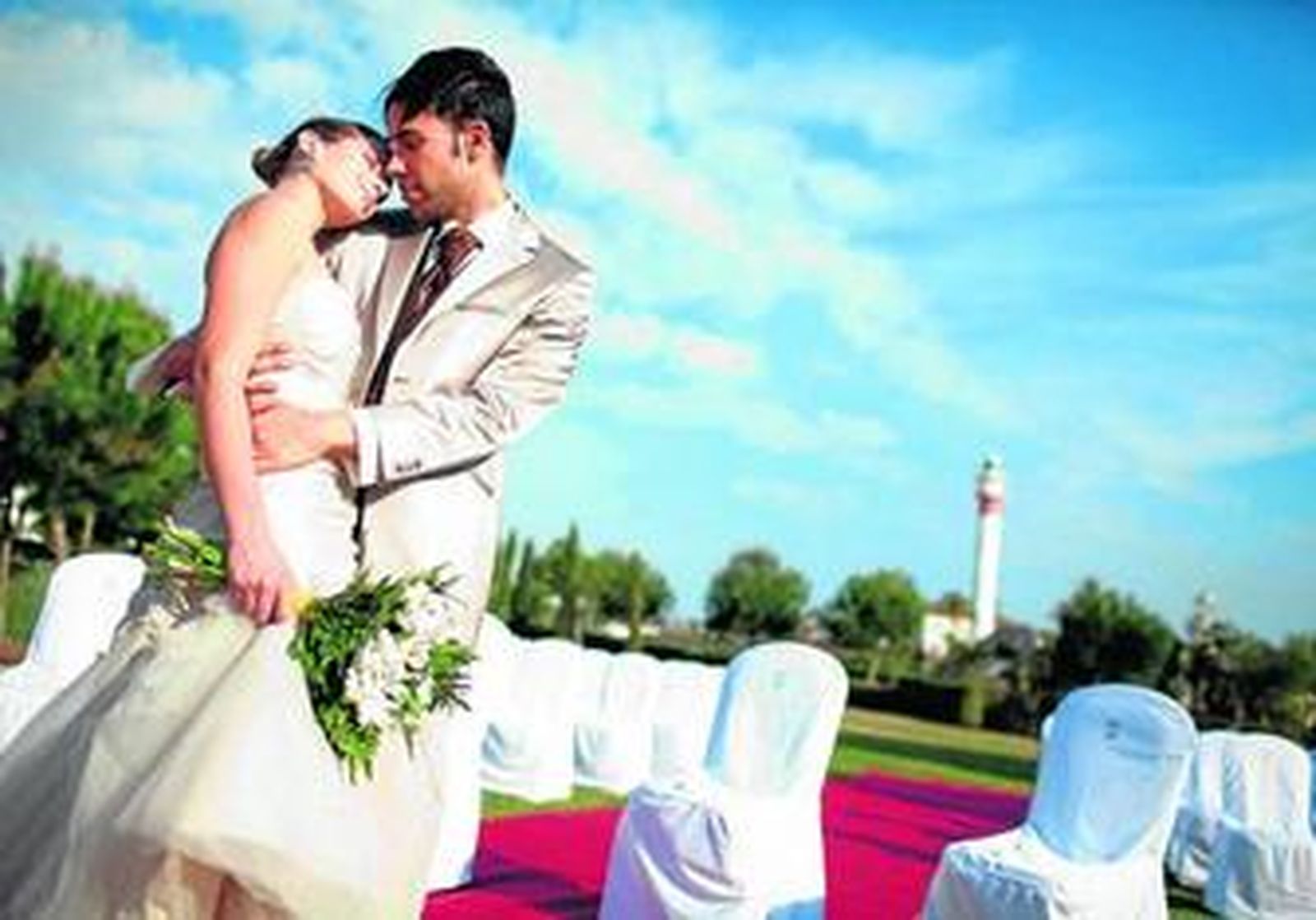 Más de veinte empresas del sector de las bodas se van a dar cita en el hotel cartayero de cuatro estrellas.