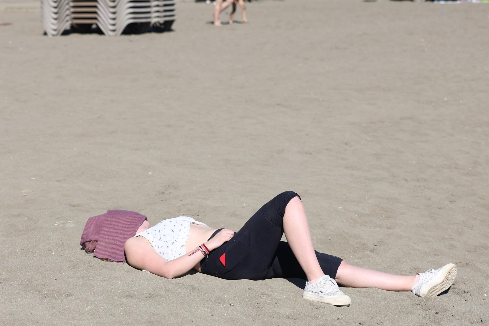 Enero y... día de playa en Málaga: la subida de las temperaturas deja estas imágenes Enero y... día de playa en Málaga: la subida de las temperaturas deja estas imágenes