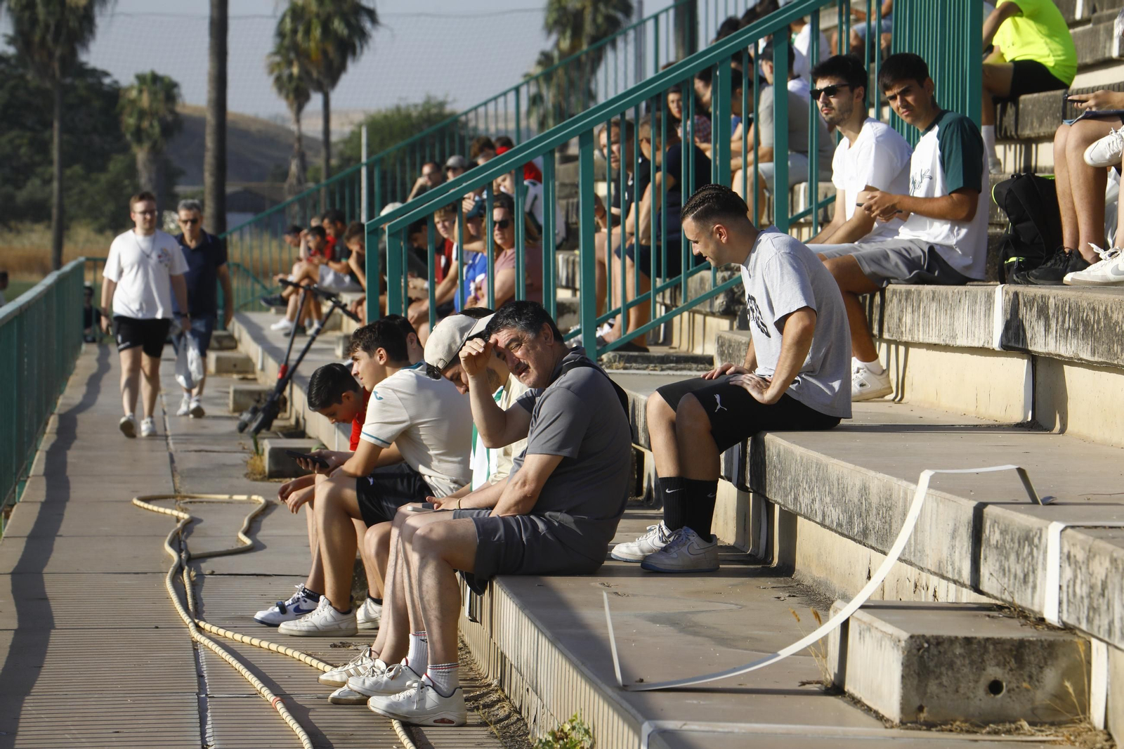 La ilusión puede con el calor en el primer entrenamiento del Córdoba CF