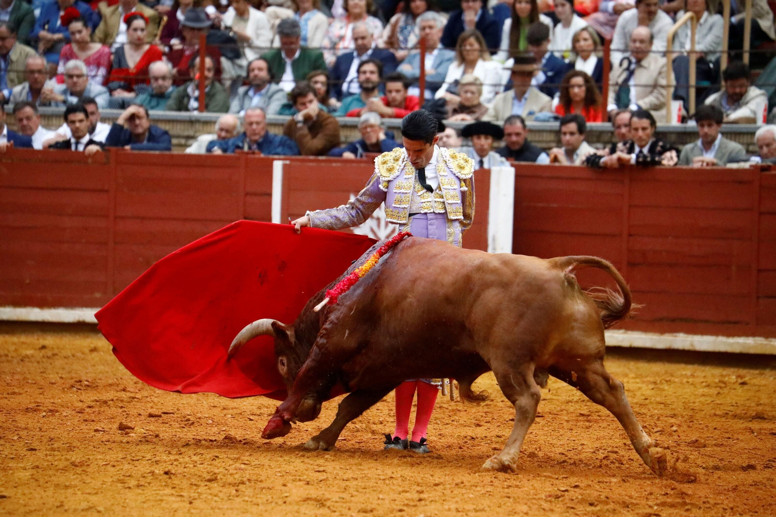 La última corrida de la Feria Taurina de Córdoba, en imágenes