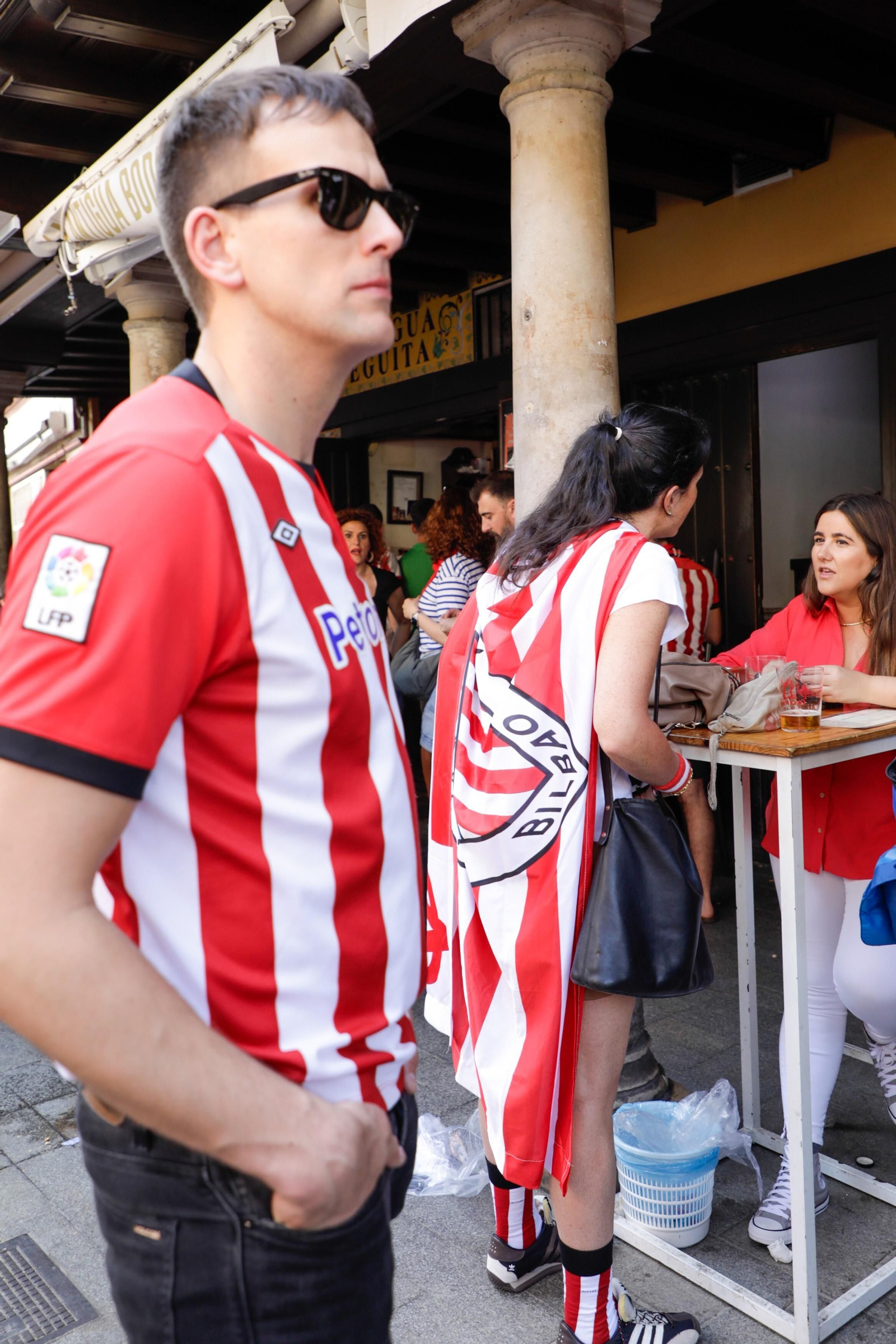 Las fotos de hinchas del Athletic y del Mallorca por Sevilla