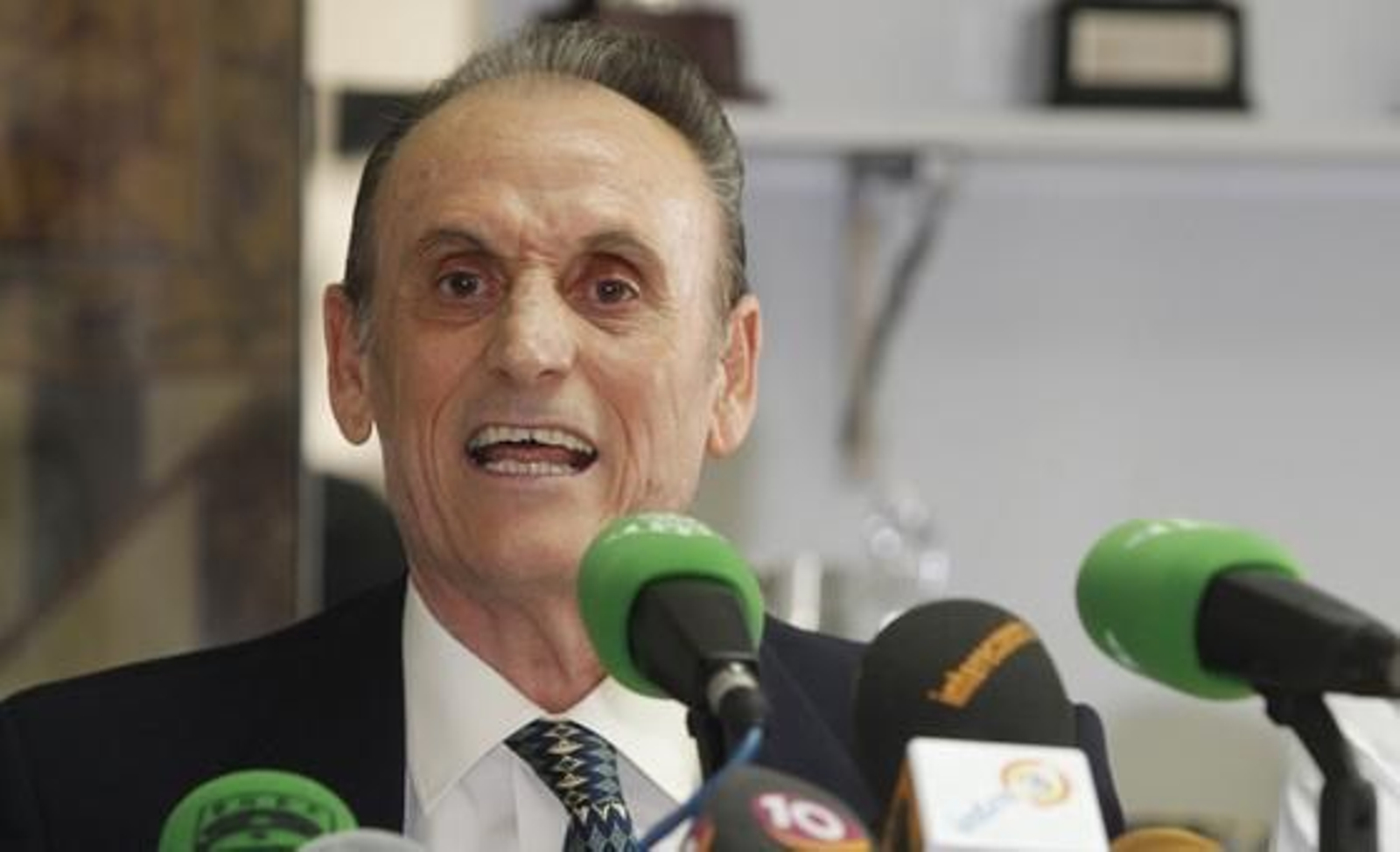 Manuel Ruiz de Lopera en un momento de la comparecencia.

Foto: Antonio Pizarro