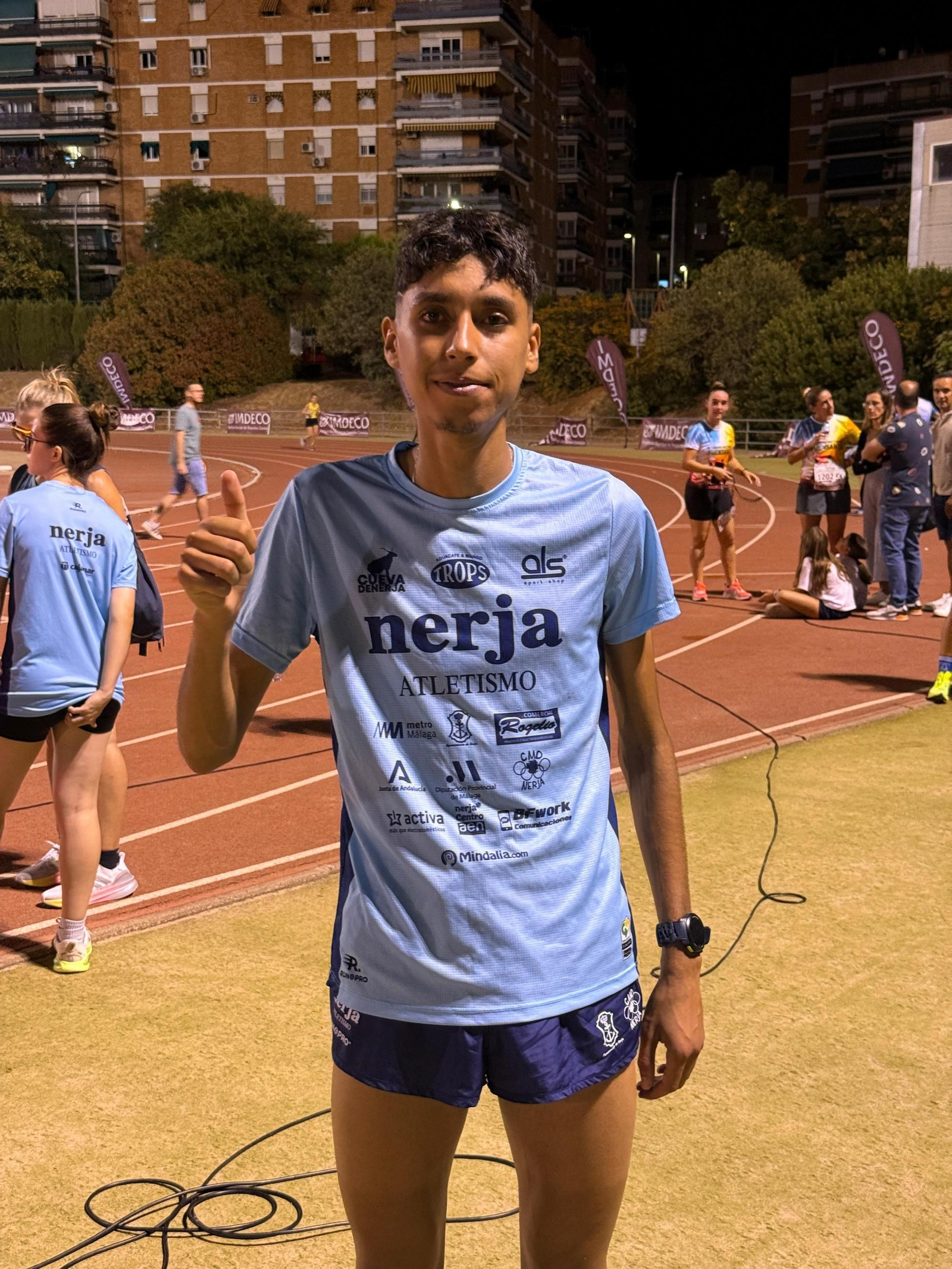 Reda El Mouaziz celebra su triunfo en El Fontanar.