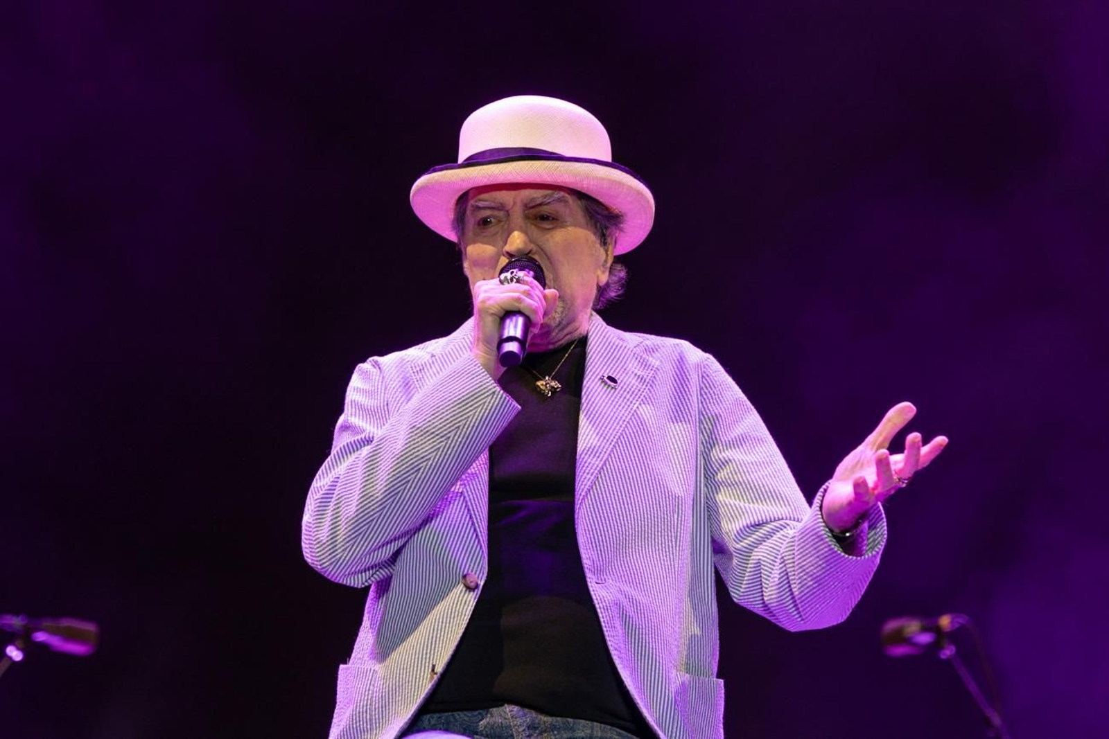 Concierto de Joaquín Sabina en su gira de despedida "Hola y Adiós"