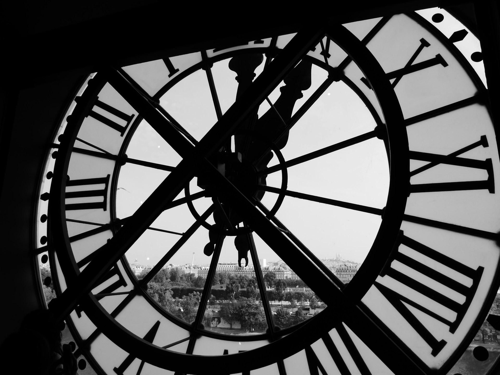 Un reloj en París.