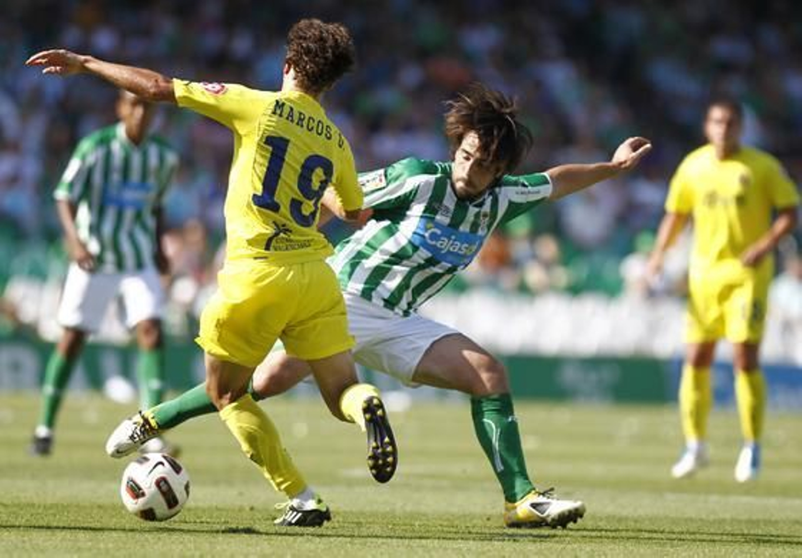 El Betis gana el último partido de la Liga al Villarreal B (2-1). / Antonio Pizarro