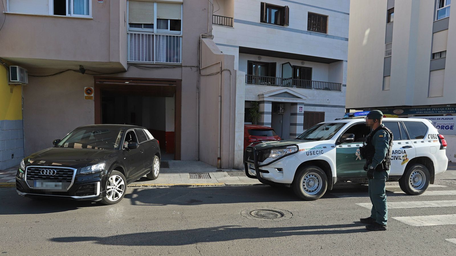 Fotos de los registros de la Guardia Civil en La Línea