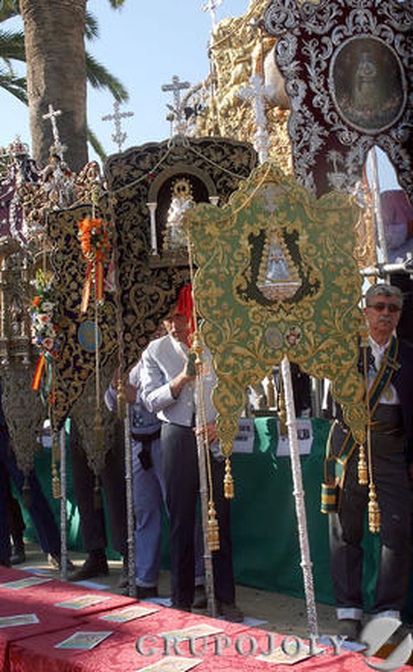 Las imágenes de la misa de romeros