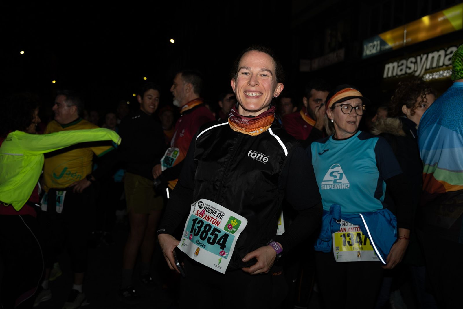 En imágenes: búscate en tu llegada a meta de la Carrera de San Antón 2026 (III)