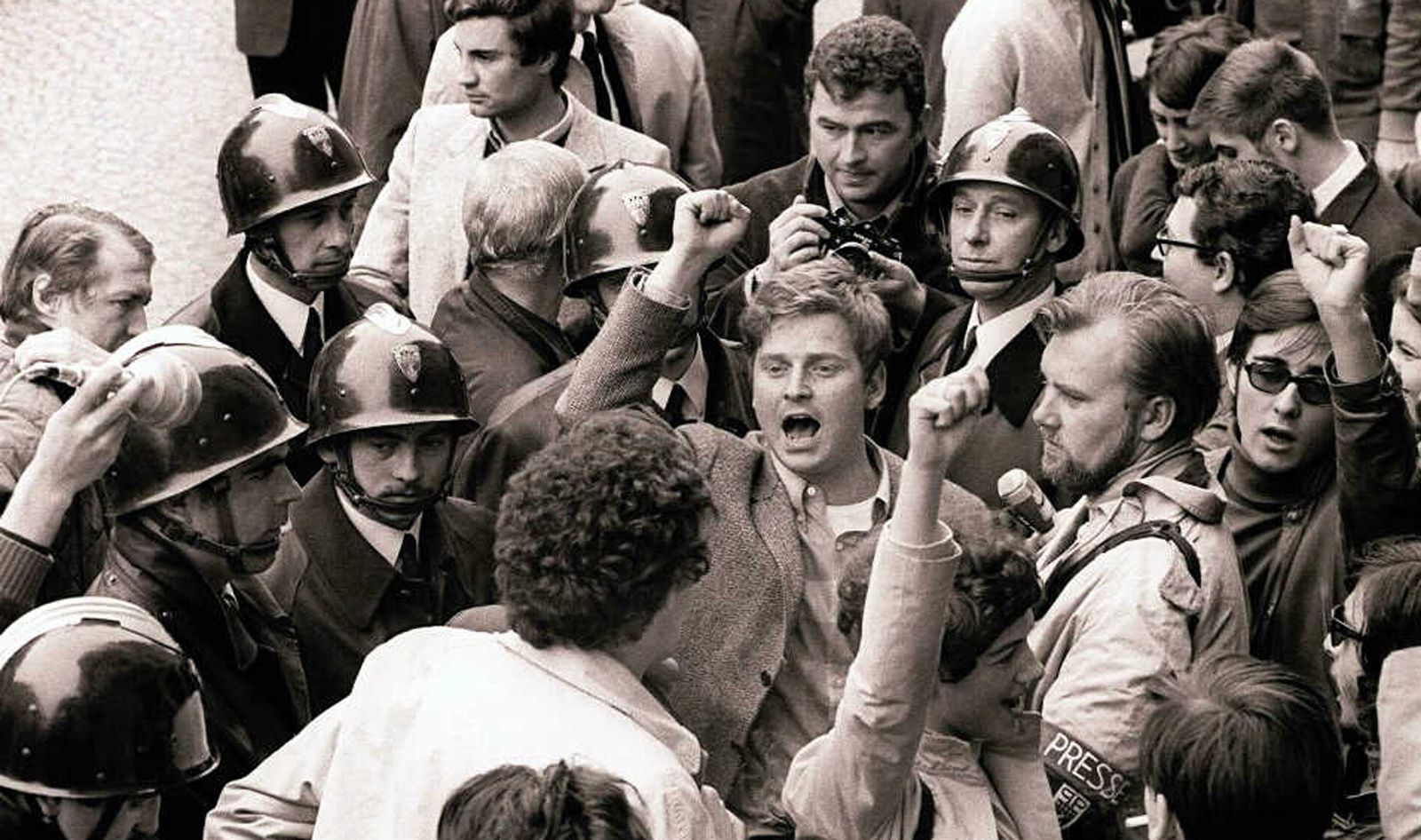 1968 hace 50 añosEstudiantes franceses ocupan La Sorbona y el teatro Odeón