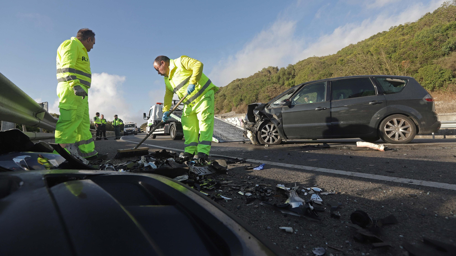 Fotos del accidente de tráfico en la N-340 en Tarifa
