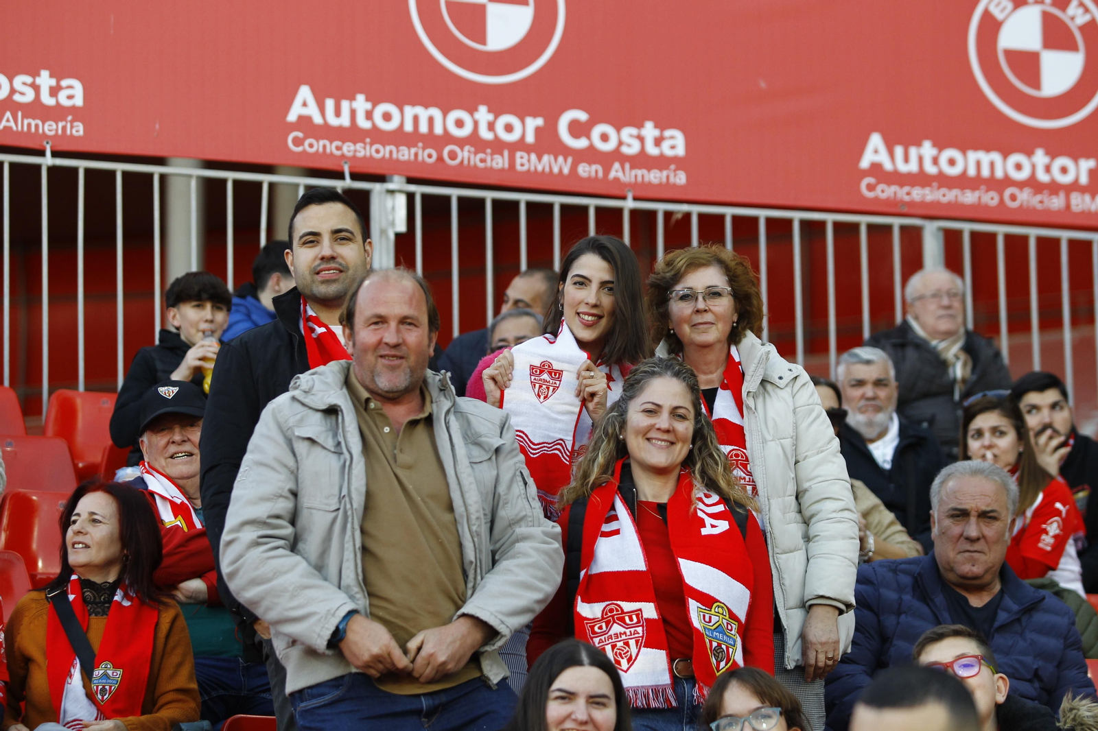 Imágenes de la victoria de la U.D. Almería ante el F.C. Barcelona