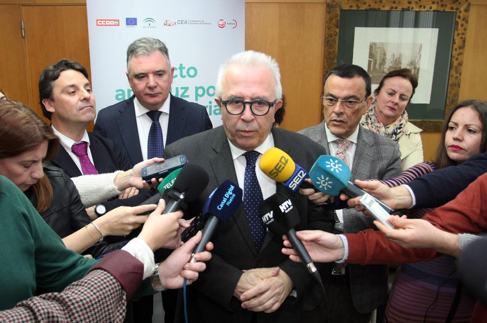 Presentación del Pacto Andaluz por la Industria en la delegación de la Junta en Huelva