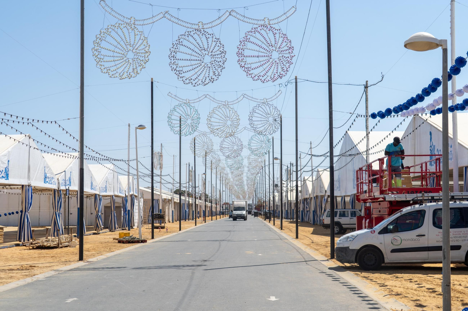 Imágenes de las Fiestas Colombinas días antes de su inauguración