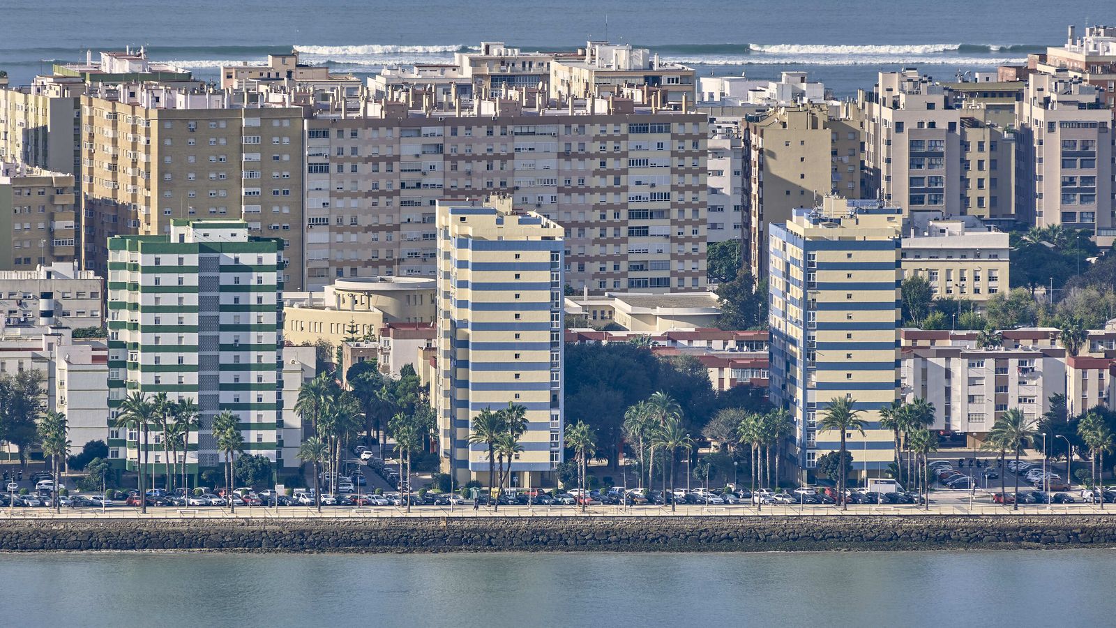 Vista desde la torre de Endesa en Puerto Real.