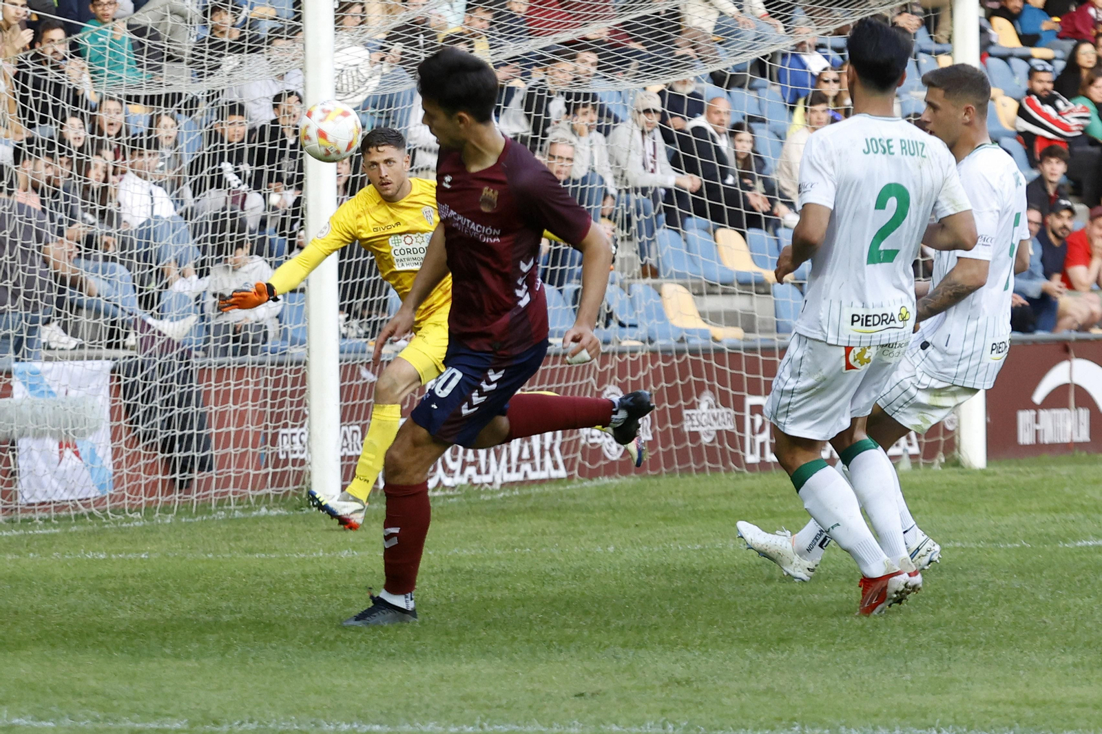 La derrota del Córdoba CF en Pontevedra, en imágenes