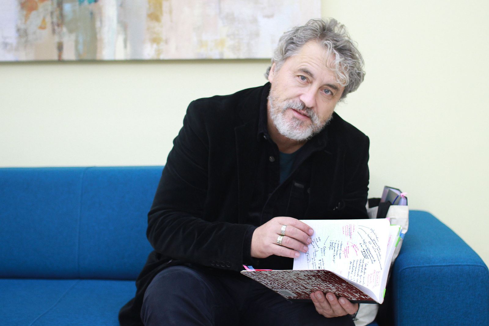 El escritor Manuel Rivas, en el Hotel De Francia y París de Cádiz días atrás.