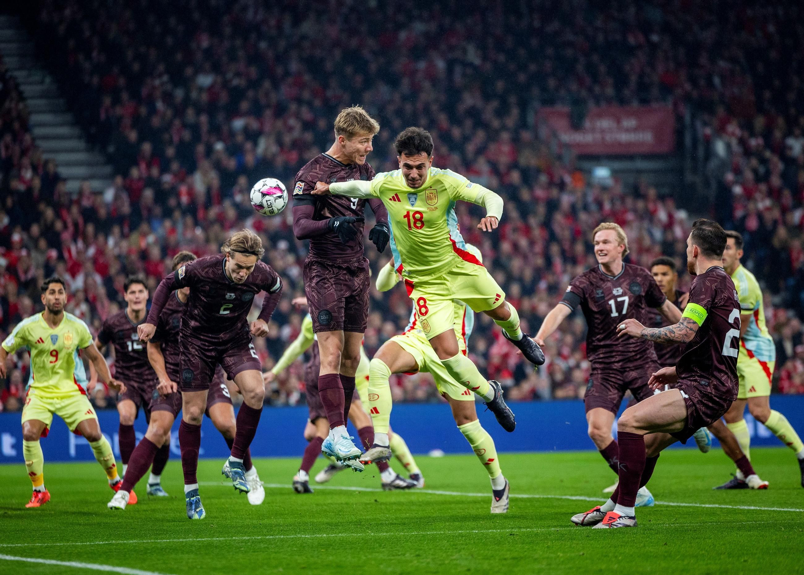 Las fotos del Dinamarca - España